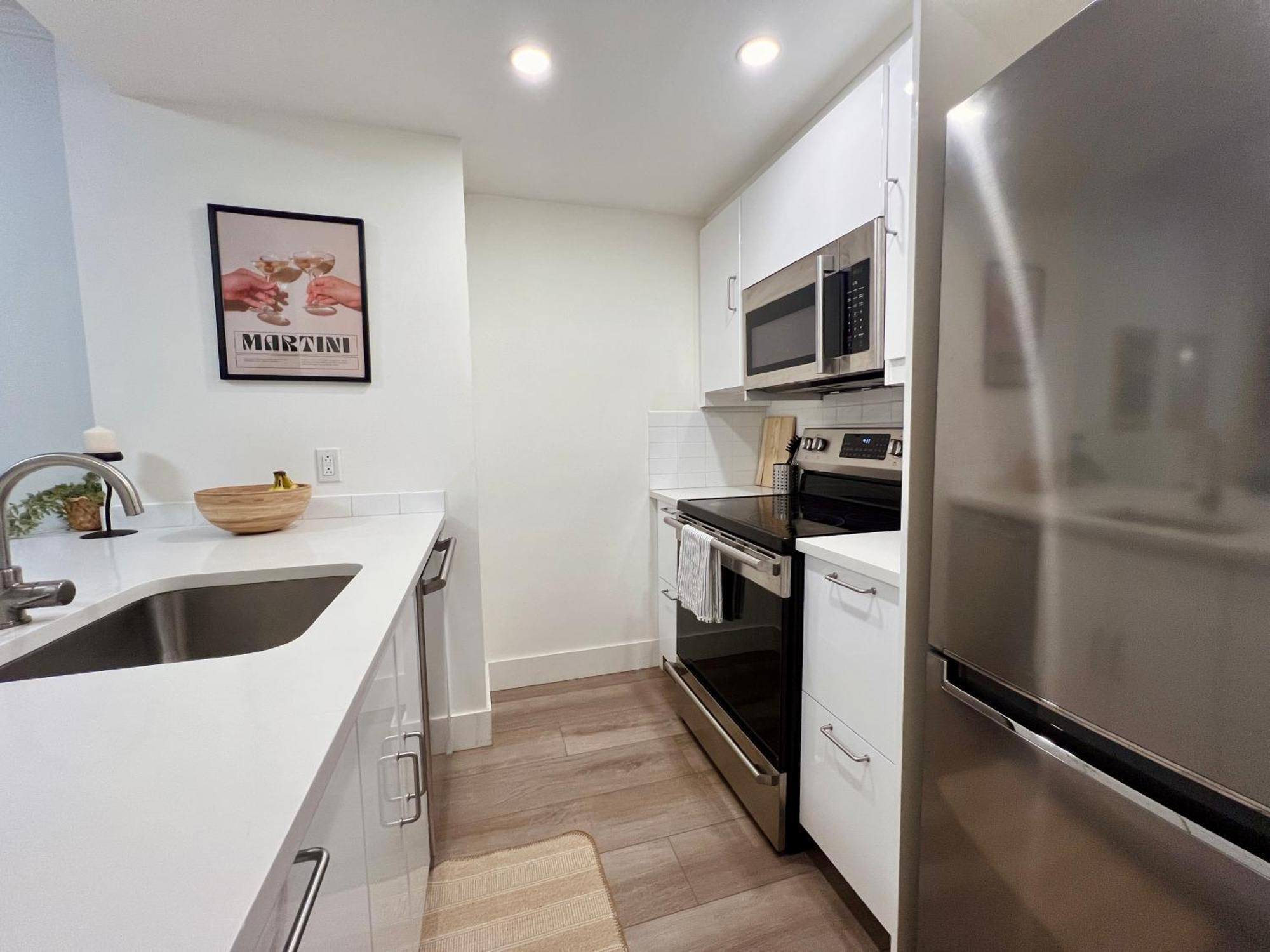 Stunning Skyline Views In A Cozy And Stylish Abode Apartment Vancouver Ngoại thất bức ảnh