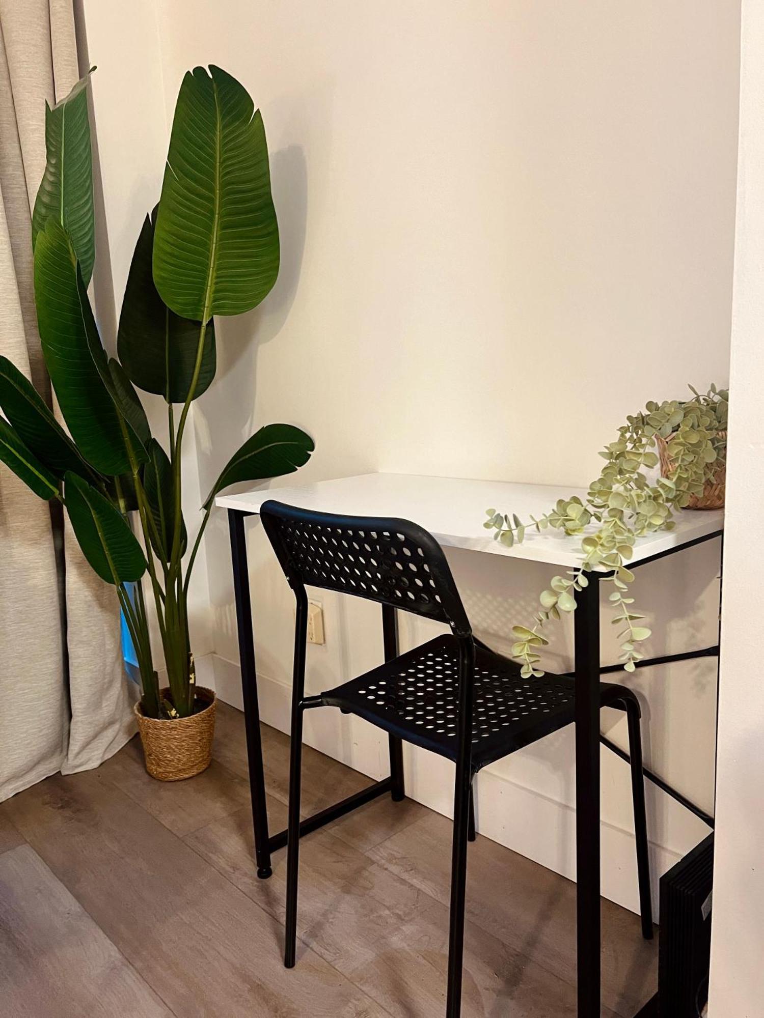 Stunning Skyline Views In A Cozy And Stylish Abode Apartment Vancouver Ngoại thất bức ảnh