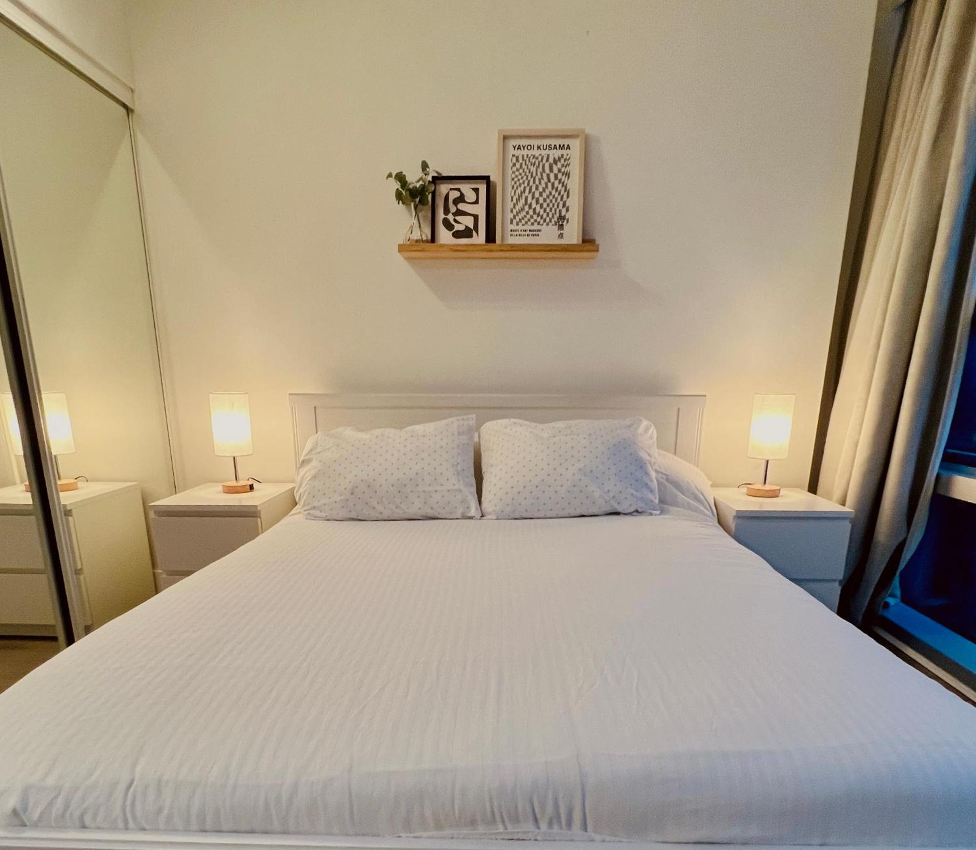 Stunning Skyline Views In A Cozy And Stylish Abode Apartment Vancouver Ngoại thất bức ảnh